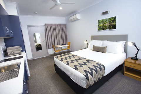 Altitude Motel Apartments - Accommodation Sunshine Coast 1