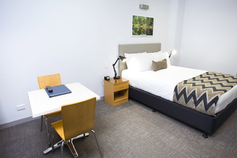 Altitude Motel Apartments - Accommodation Sunshine Coast 7