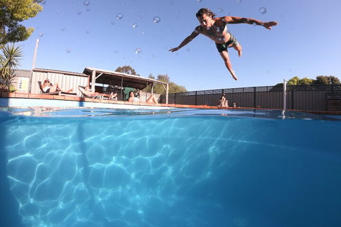 Hunter Valley YHA - Accommodation Sunshine Coast 4