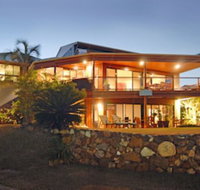 Airlie Waterfront Bed  Breakfast - Accommodation Sunshine Coast
