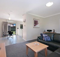 Hamilton Standard Apartment - Accommodation Sunshine Coast