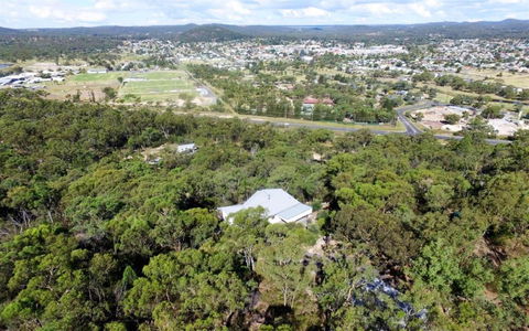 Eagles Nest - Accommodation Sunshine Coast 2