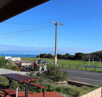 Bott's Beach Retreat - Accommodation Sunshine Coast