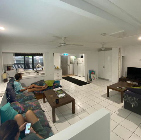 Cairns Beaches Flashpackers - Accommodation Sunshine Coast 3
