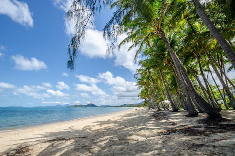 Cairns Beaches Flashpackers - Accommodation Sunshine Coast 2