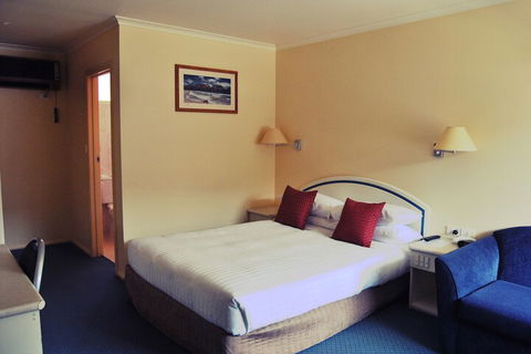 Sunrise Devonport - Accommodation Sunshine Coast 6