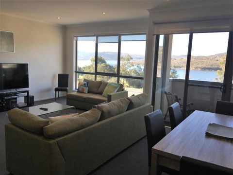 Jasper 4 - Accommodation Sunshine Coast 4