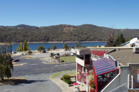 Jasper 4 - Accommodation Sunshine Coast 0