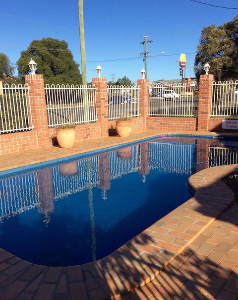 Roma Mid Town Motor Inn - Accommodation Sunshine Coast 1