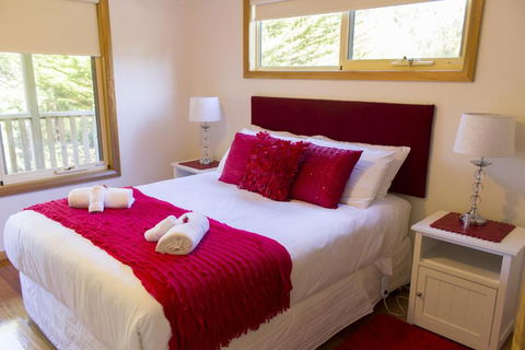 Roosters Rest - Accommodation Sunshine Coast 1