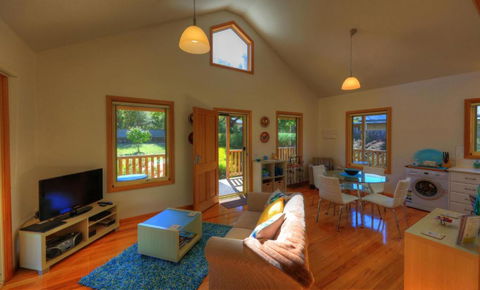 Roosters Rest - Accommodation Sunshine Coast 5