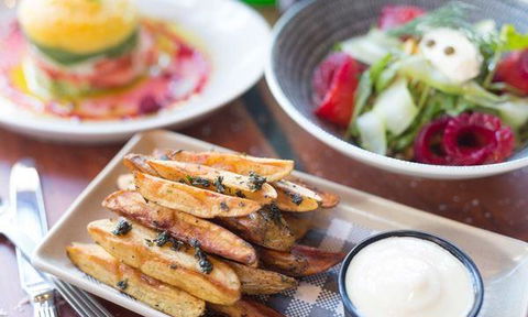 Rhonda's Bar - Accommodation Sunshine Coast 10