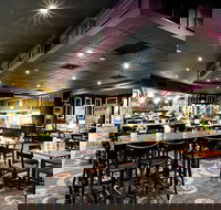 Skyways Hotel Bistro - Accommodation Sunshine Coast