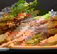 Georgio's Seafood and Steakhouse - Accommodation Sunshine Coast