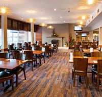 Meadow Inn - Accommodation Sunshine Coast