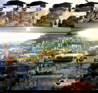 Minerva and the Bean - Accommodation Sunshine Coast