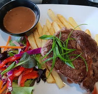 Minty's Cafe Bar n Grill - Accommodation Sunshine Coast