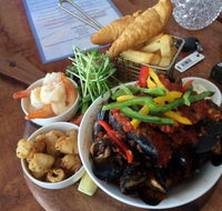 Sandy Cove Tavern - Accommodation Sunshine Coast