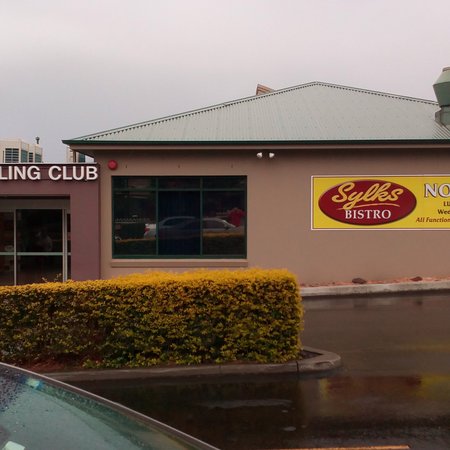 Sylks Bistro - Accommodation Sunshine Coast 0