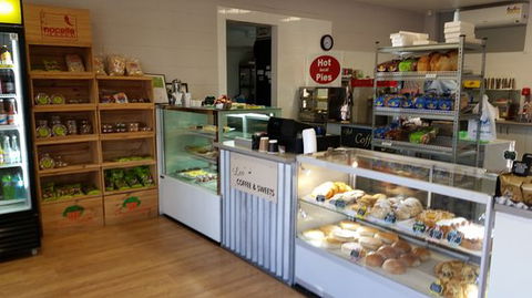 Les' Coffee And Sweets - Accommodation Sunshine Coast 0