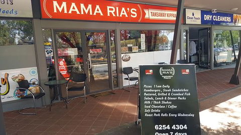Mama Ria's - Accommodation Sunshine Coast 0