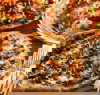 Piccolo Pizza - Camp Hill - Accommodation Sunshine Coast