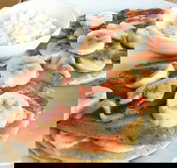 Poppy's On Bloom - Accommodation Sunshine Coast