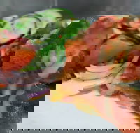 Sunnybank Hotel - Accommodation Sunshine Coast