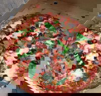 Central Hotel Bistro - Accommodation Sunshine Coast