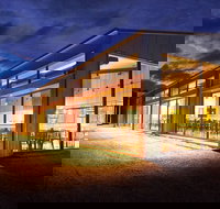 Fowles Wine - Accommodation Sunshine Coast