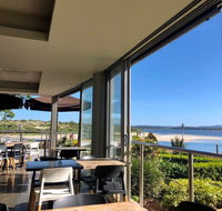 Reef Bar and Grill - Accommodation Sunshine Coast