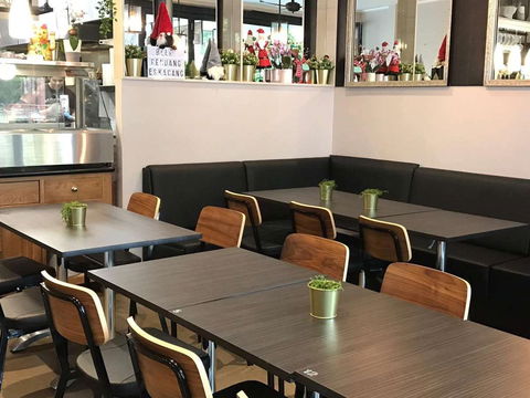 Warung Kartini - Accommodation Sunshine Coast 0