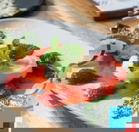 Al Metro - Accommodation Sunshine Coast