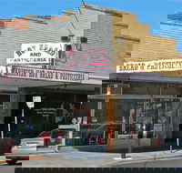 Isher Egless Bakers  Cafe - Accommodation Sunshine Coast