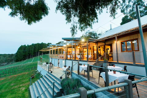 Mt Lofty Ranges Vineyard - Accommodation Sunshine Coast 2