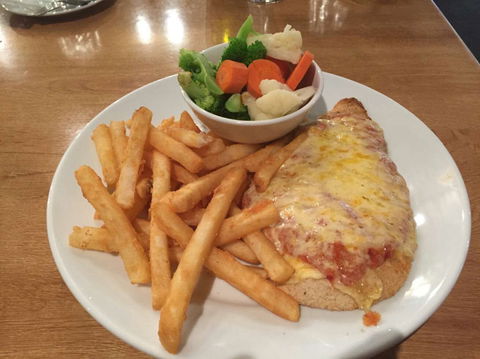 Bull And Bush - Accommodation Sunshine Coast 0