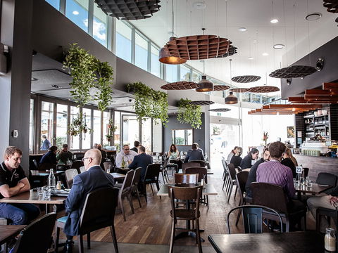 EQ Cafe And Lounge - Accommodation Sunshine Coast 0