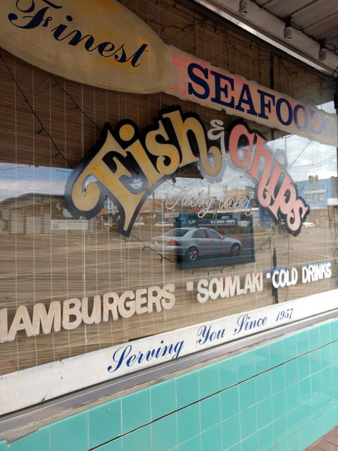 Paul's For Fish - Accommodation Sunshine Coast 0