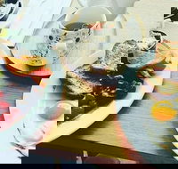 Zeins Authentic - Accommodation Sunshine Coast