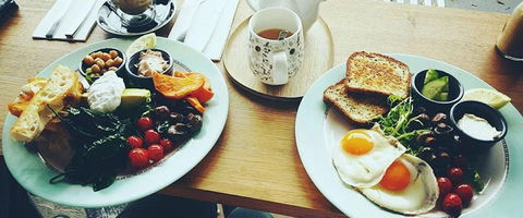 Zeins Authentic - Accommodation Sunshine Coast 0