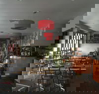 Busy Bee Takeaway  Cafe - Accommodation Sunshine Coast