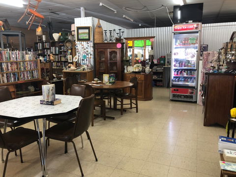 Wallaroo Treasures And Treats Cafe - Accommodation Sunshine Coast 0
