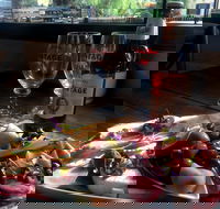 Barrels and Ashes - Accommodation Sunshine Coast