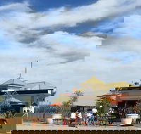 Floating Dragon - Accommodation Sunshine Coast