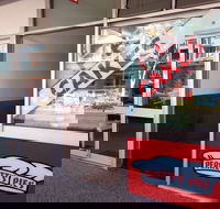 Perrett's Pies - Accommodation Sunshine Coast