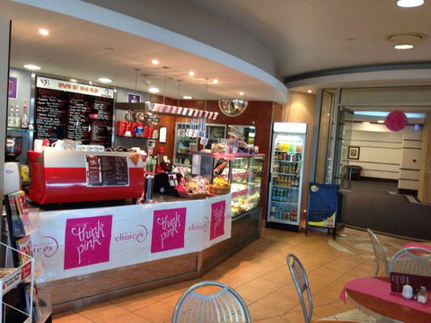 SJ's Bistro - Accommodation Sunshine Coast 0