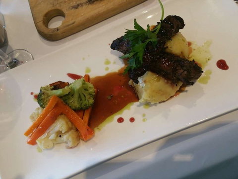 The York Hotel - Accommodation Sunshine Coast 0