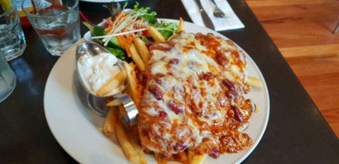 Lazy Moe's - Maribyrnong - Accommodation Sunshine Coast 0