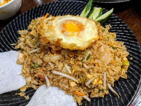Ayam Chef - Accommodation Sunshine Coast 0