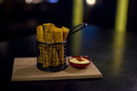 Yarra Flats Take Away - Accommodation Sunshine Coast 0